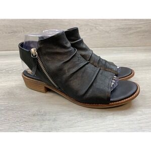 Sofft Black Women's Sandals Leather Ruched Peep Toe Slingback Booties 8 Shoes